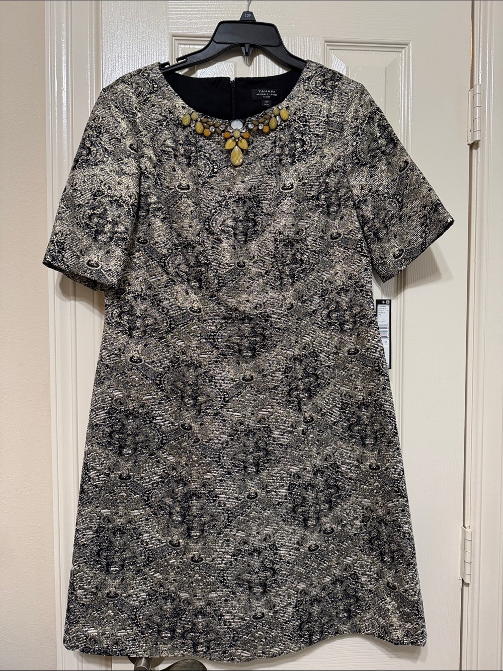Tahari ASL Black & Cream Paisley Shift Dress